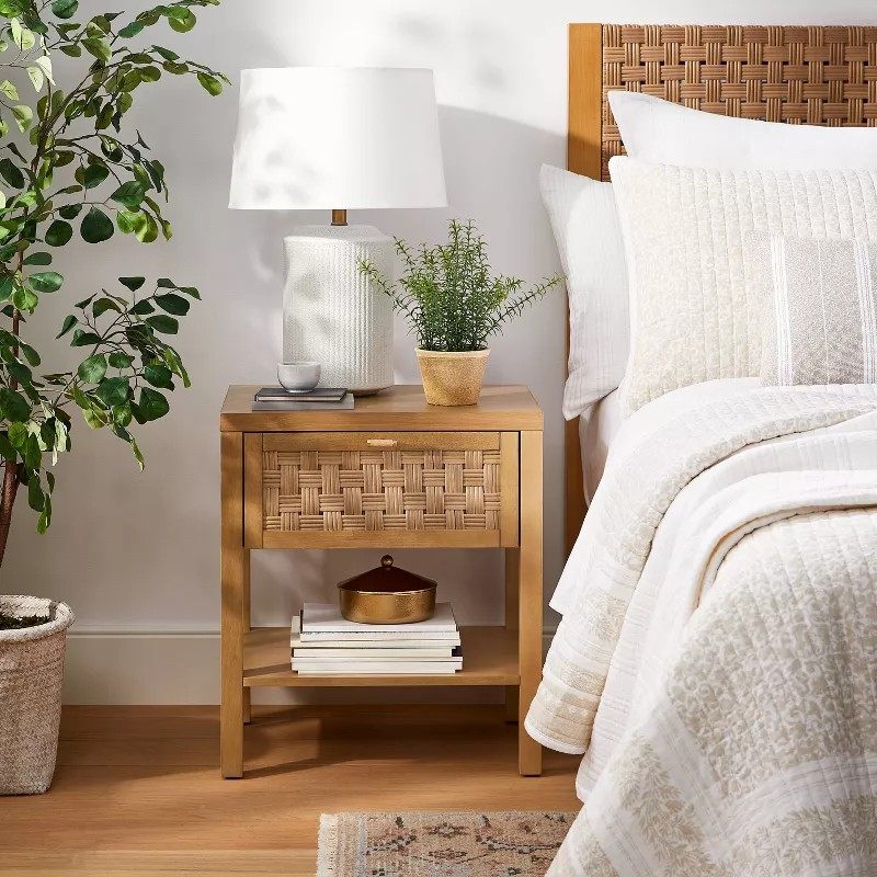 www.jingtongfurniture.com
